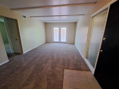 2 BR, 2 BA, $910