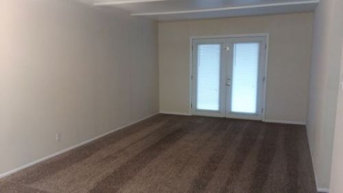 2 BR, 2 BA, $895