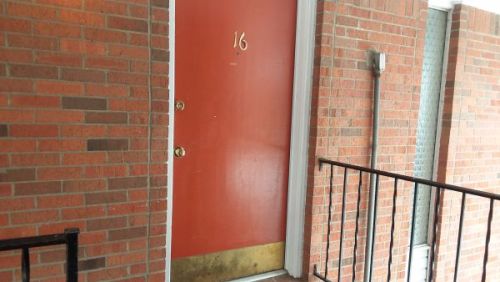 2 BR, 2 BA, $925