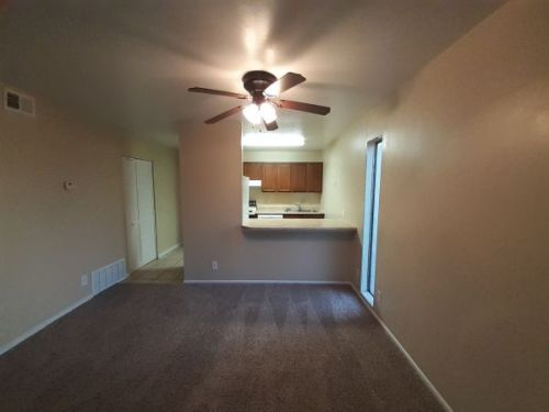 2 BR, 2 BA, $950
