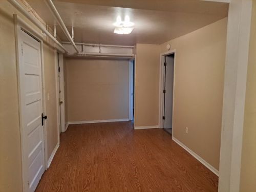 1 BR, 1 BA, $855